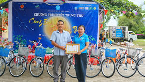 z7087123908349_e7c2e3a3515d1a85e97f0f0cf2c6f913_1cb08